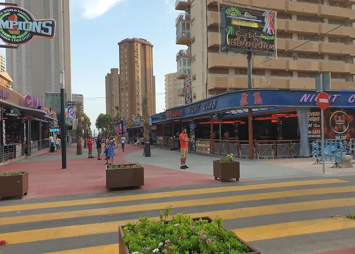 En El Cielo De - Alteanos V * Benidorm